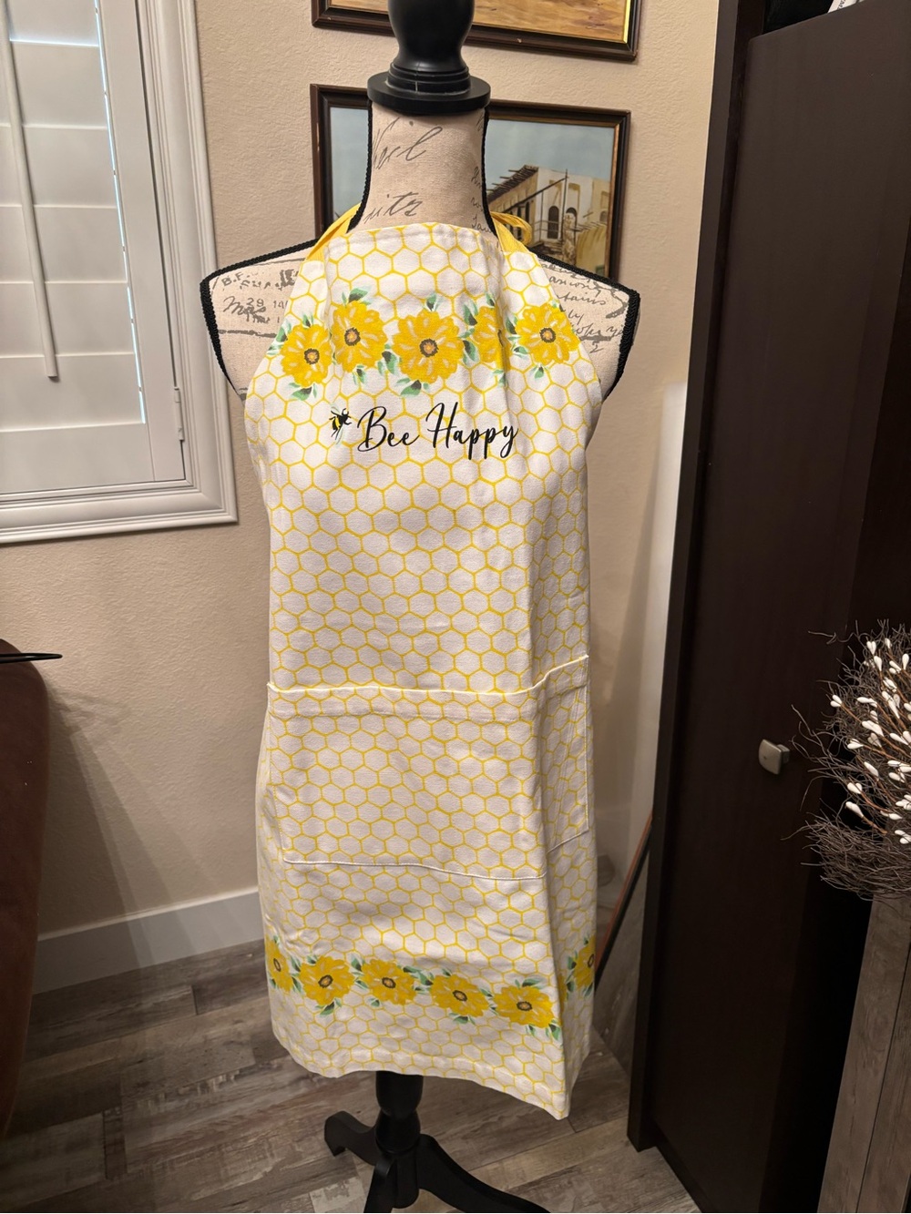 Martha Stewart Yellow Floral "Bee Happy" Kitchen Apron